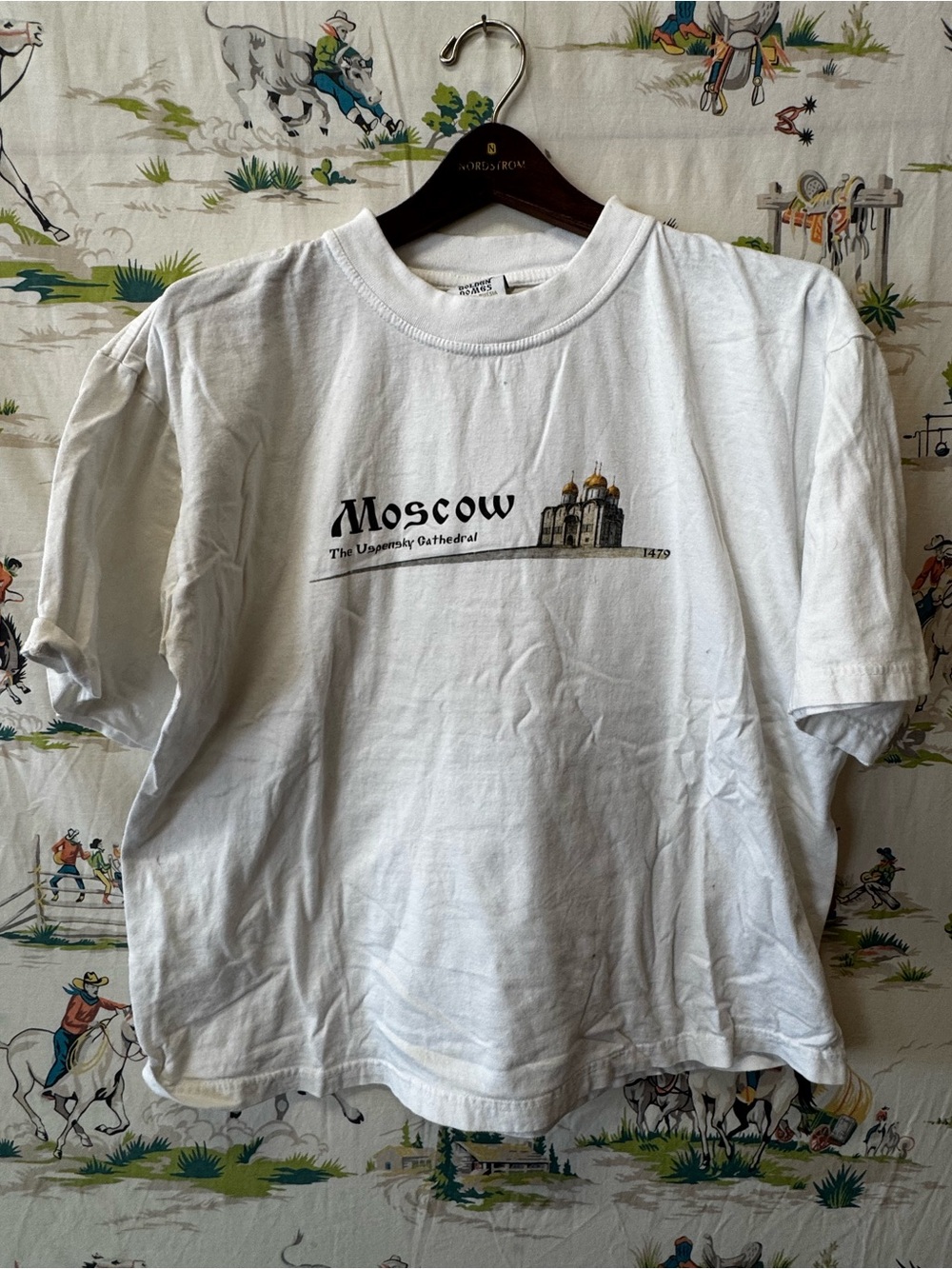 Moscow Graphic Tee - White Cotton Men's Shirt size medium